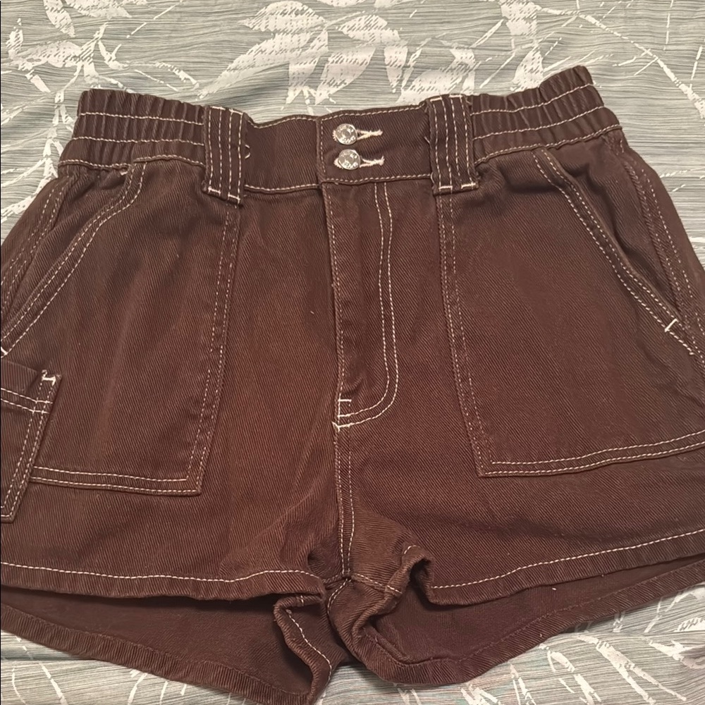 High Waist Brown Shorts with Contrast Stitching